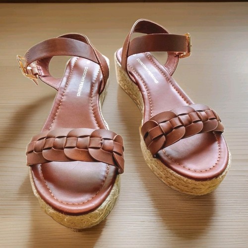 Dorothy perkins size - size,