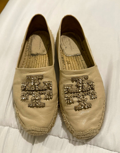 Tory burch beige leather logo - burch,