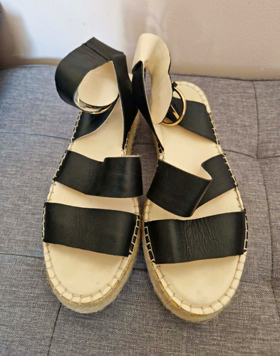 Women black strappy - women’s,