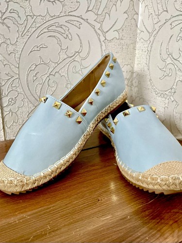 Women light blue studded - light,