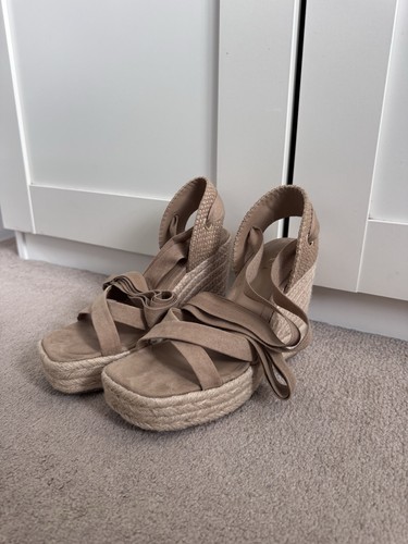 Zara women beige suede - beige,