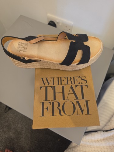 Where that from black - black, nubuck